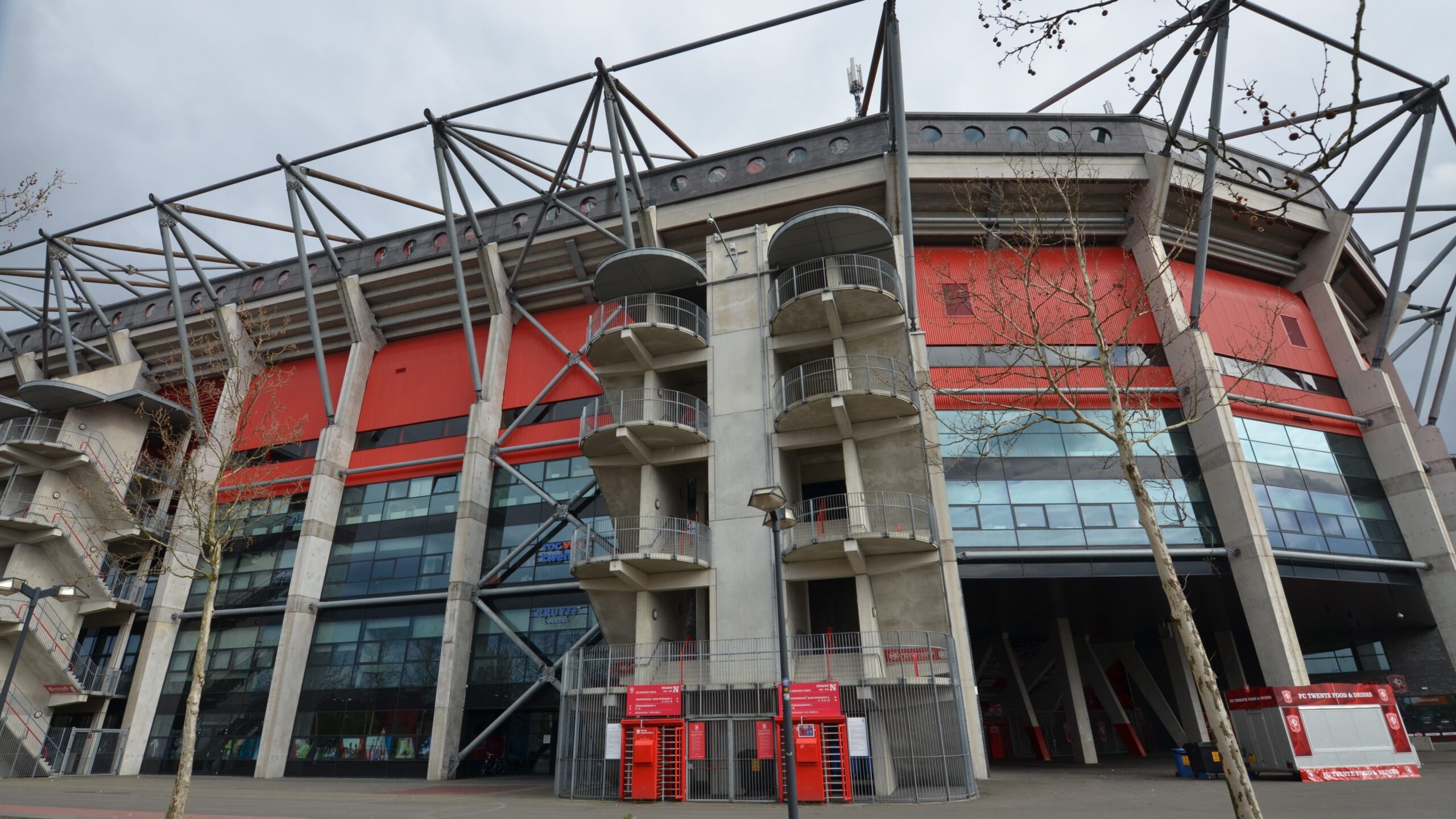 De-Grolsch-Veste-Enschede-2019-4-16×9-1